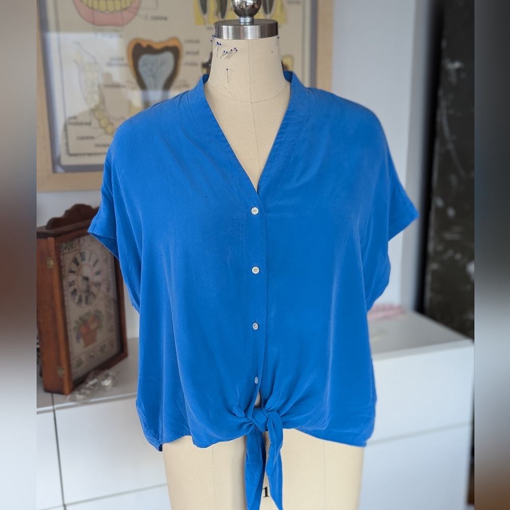 Blue Tommy Bahams Silk Women's Tie-Front Top Lg